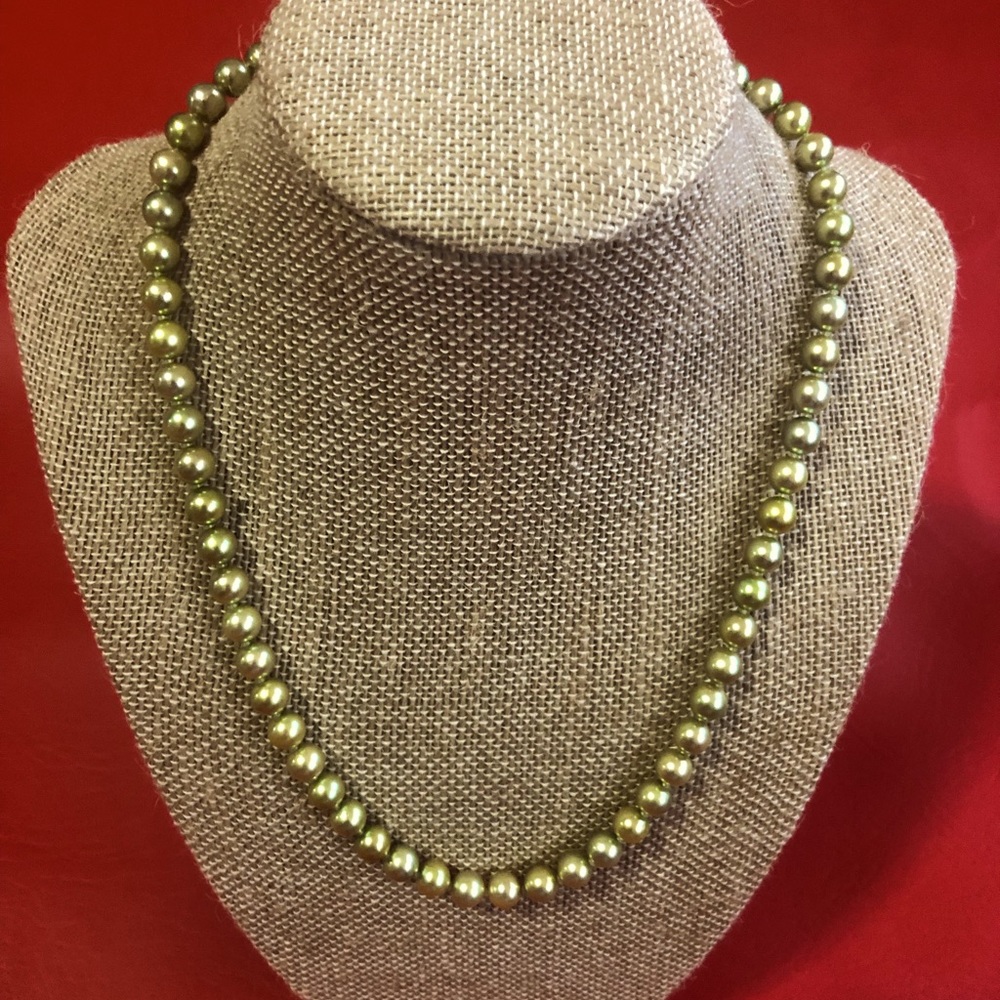 Akoya Pearl Necklace Silver Setting